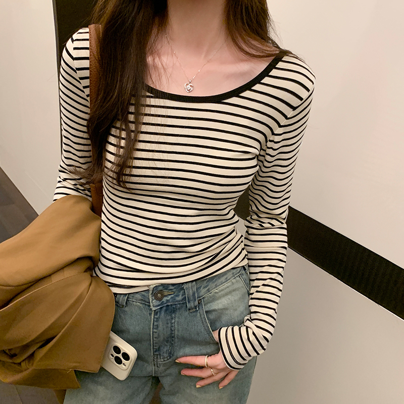 實拍低領套頭休閒條紋上衣女秋季2023新款修身顯瘦長袖內搭打底