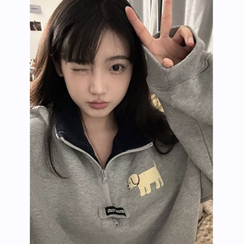檸珂蓓日系花灰色polo領半拉鏈衛衣小狗刺繡早春新款衛衣女寬鬆潮
