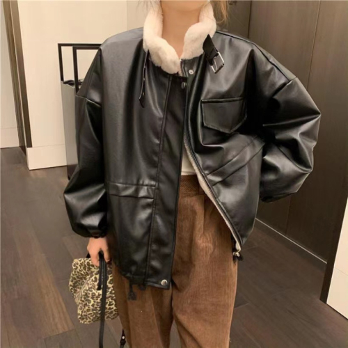 2023 Winter Leather Jacket Korean Style Velvet Thickened Small Loose Stand Collar Motorcycle Wear PU Long Sleeve Jacket for Women