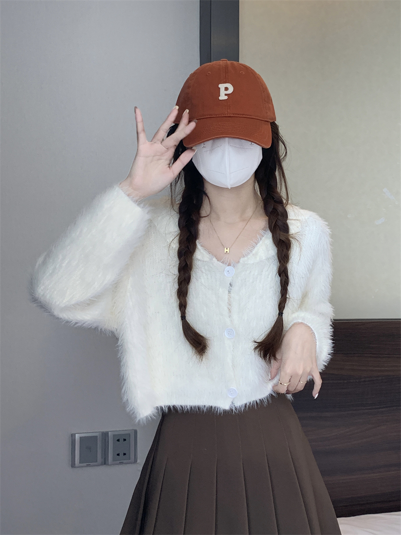 實拍  復古不規則設計感單排口仿水貂毛短款開衫毛衣