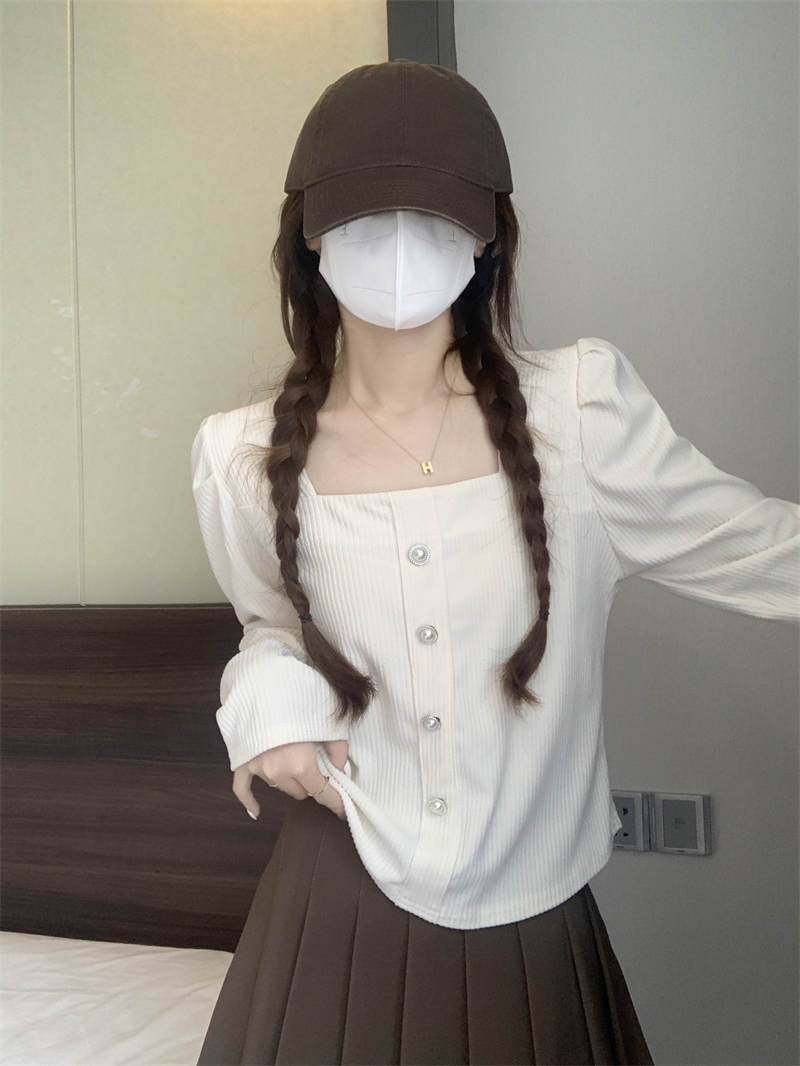 實拍~秋冬新款法式方領氣質泡泡袖顯瘦百搭修身復古長袖上衣