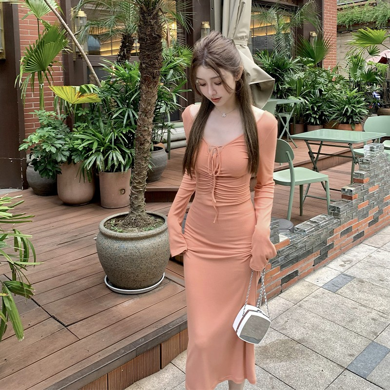 純欲風v領長袖針織連衣裙女秋季修身氣質裙子一步裙收腰包臀長裙
