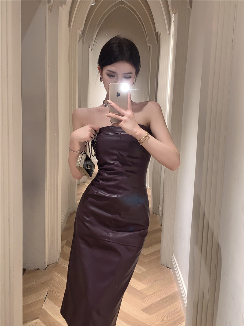 實拍  肯豆上線性感皮裙抹胸連衣裙女修身中長裙