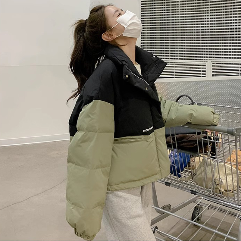 韓系短款羽絨服女2023年新款小眾設計感拼色麵包服小個子冬季外套