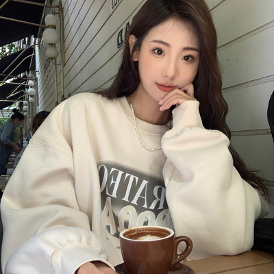 Harajuku BF thickened velvet pullover round neck sweatshirt for female students salt loose top autumn and winter coat lazy style