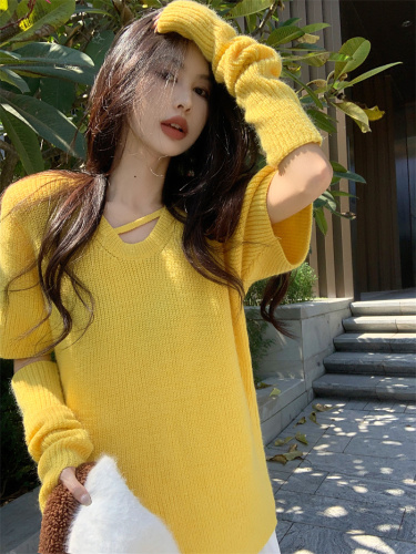 实拍 韩版设计感截断袖V领秋冬新款纯色套头针织衫上衣