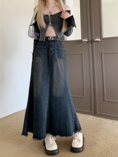 Actual shot#Mid-length raw edge denim skirt for women, designer A-line hip fishtail skirt