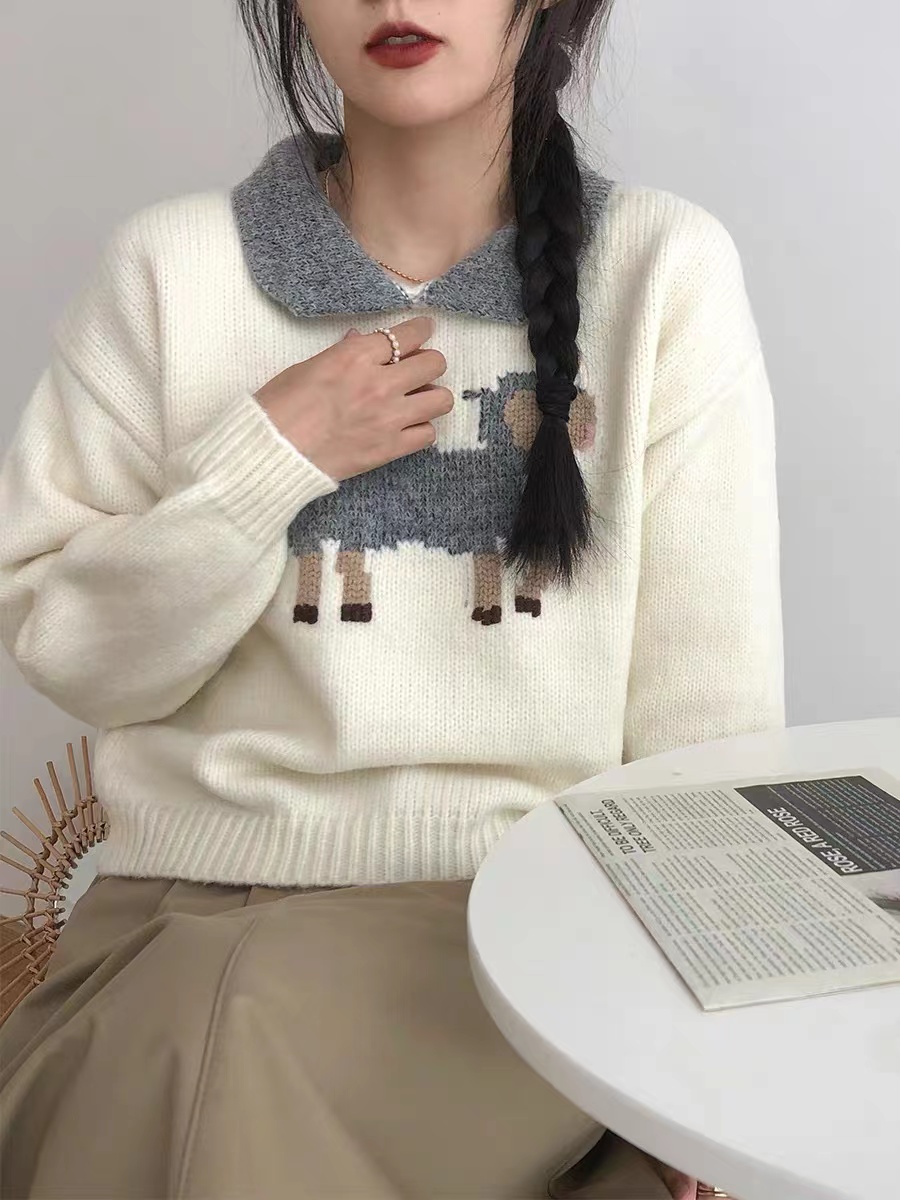 Korean style contrasting color cute lamb lapel pullover sweater for women 2023 autumn and winter outer wear design loose soft waxy knitted