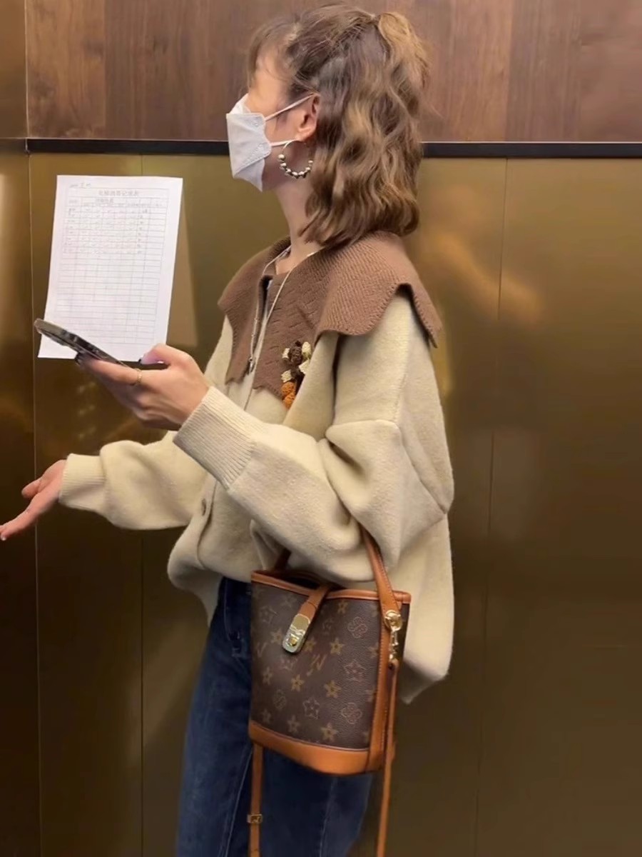 娃娃領針織開衫女秋裝2023年新款寬鬆設計感毛衣外套長袖上衣