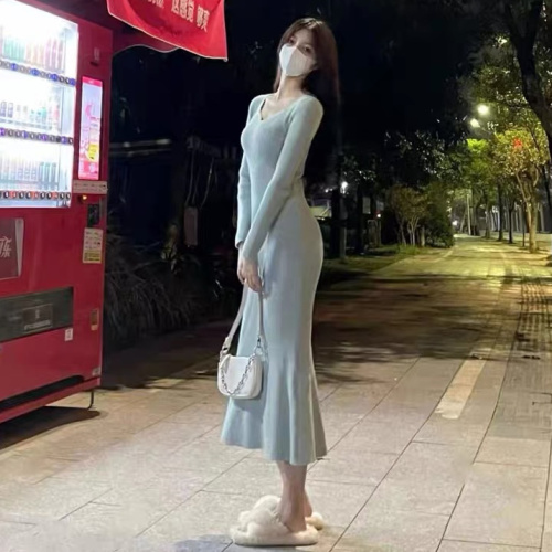 2023 new Korean style temperament knitted inner sweater bottoming long-sleeved fishtail dress for women autumn and winter