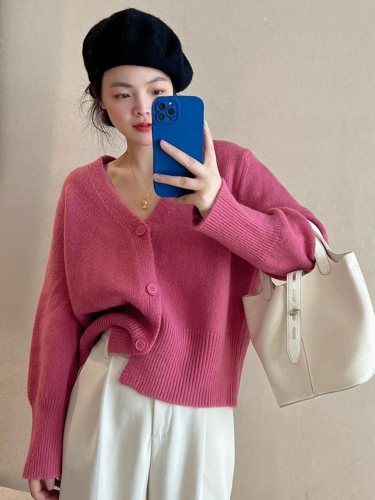South Korea's Dongdaemun Sheep V-neck Knitted Cardigan Sweater Women's Autumn and Winter New Soft and Solid Color Versatile Top
