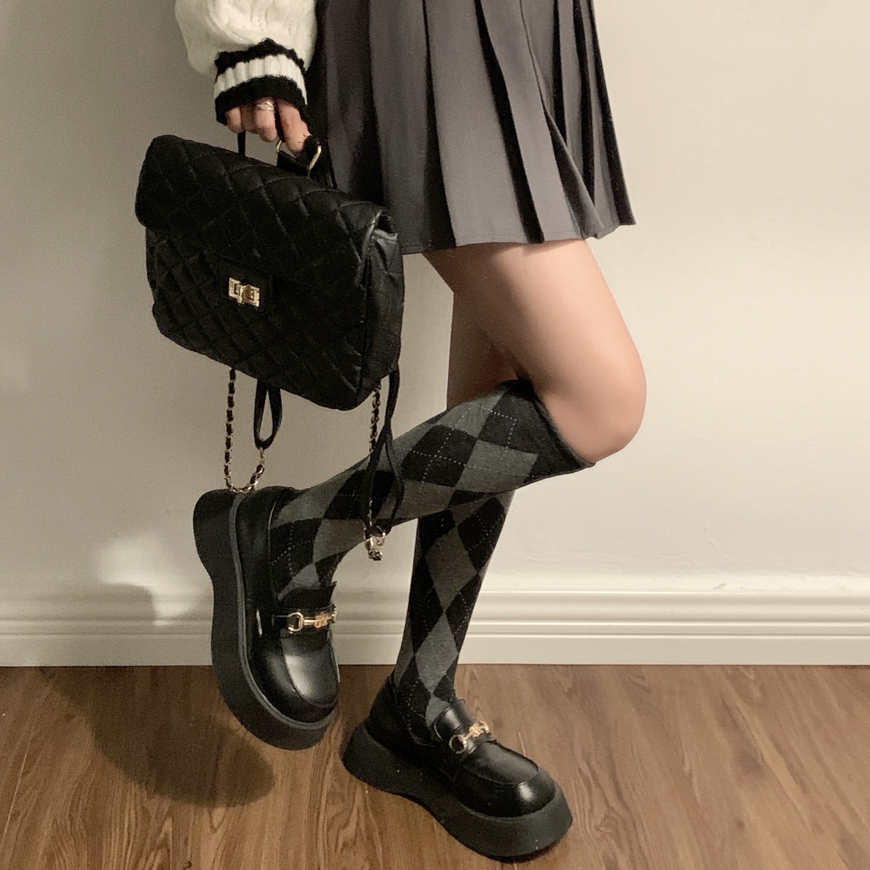 實拍   韓系菱格小腿襪ins潮復古英倫格子秋冬中筒襪女