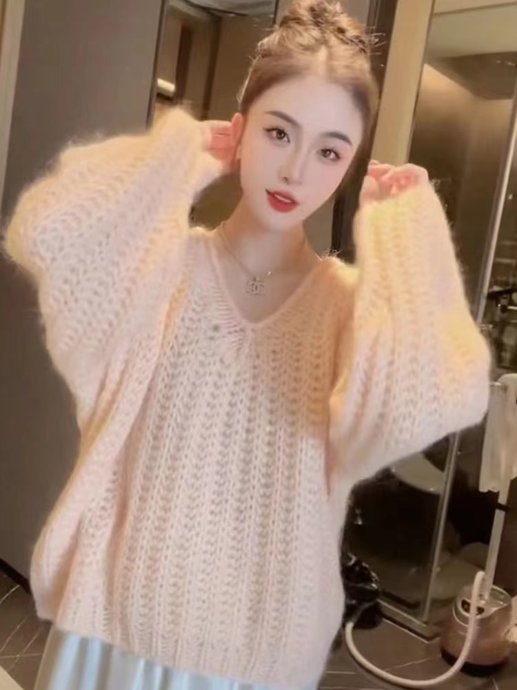 Lazy style soft waxy sweater jacket for women 2023 new autumn and winter knitted women's tops this year's popular beautiful shirts