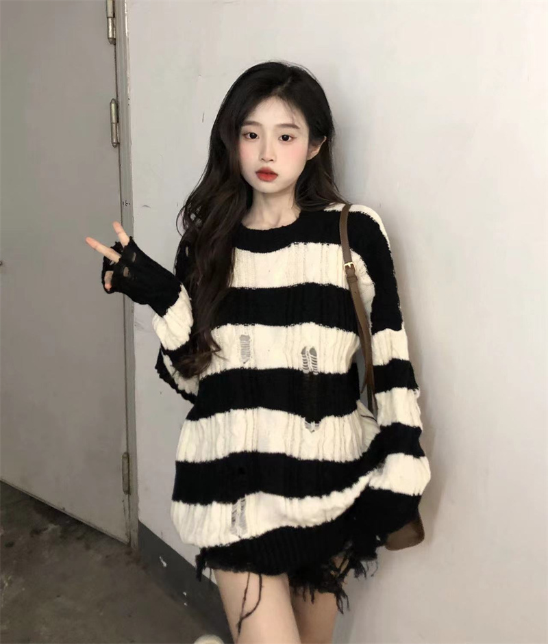 實拍  新款寬鬆設計感破洞中長款條紋毛衣針織衫上衣女裝外套