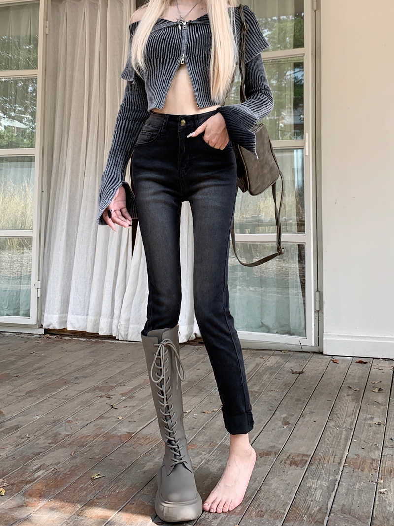 Actual shot #New stretch denim trousers for women with design sense of back pocket embroidery slim pencil pants