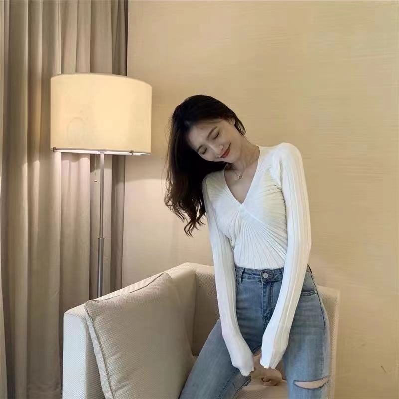春秋2023新款網紅v領上衣長袖輕熟針織毛衣打底衫女秋冬洋氣內搭