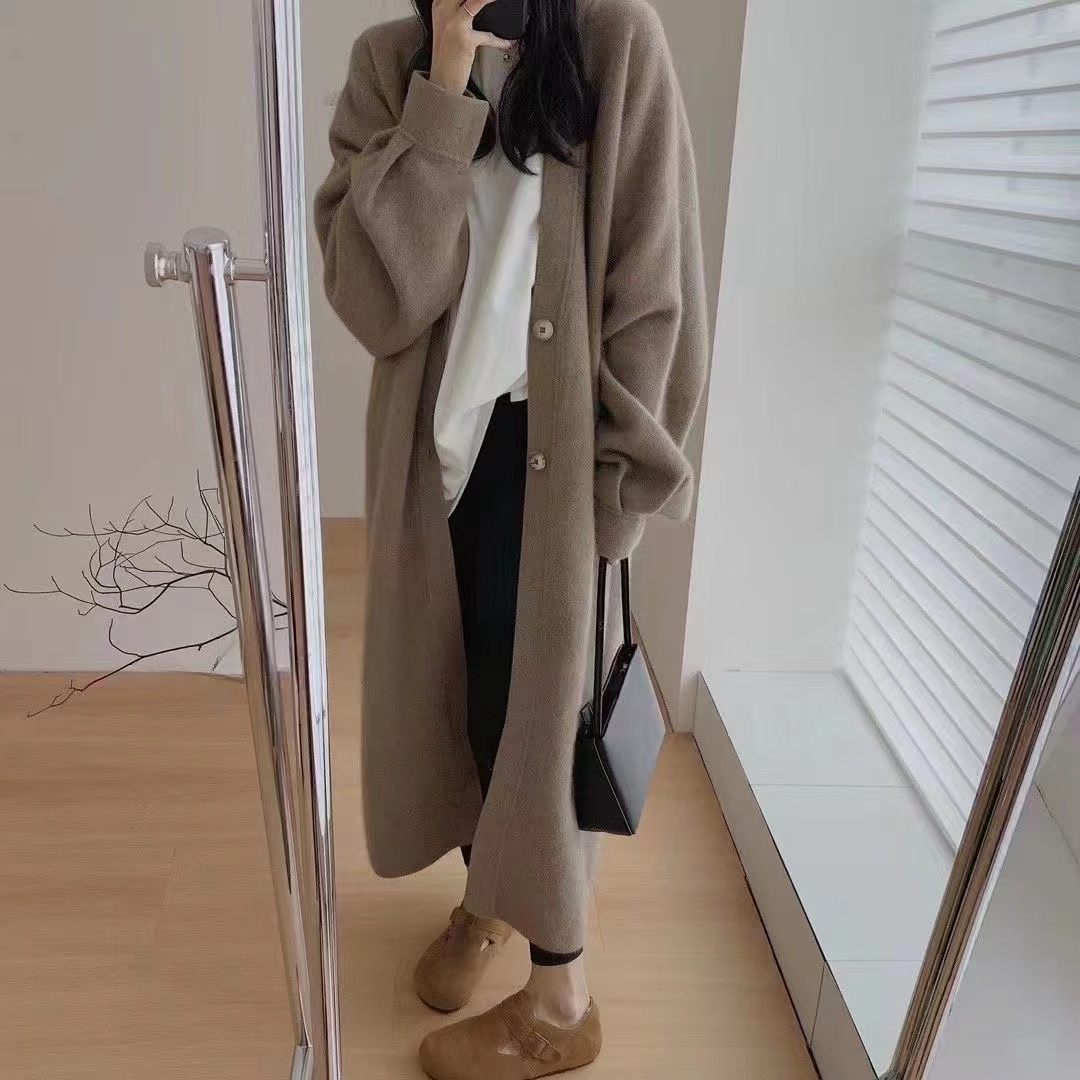 Solid color cardigan knitted coat for women autumn and winter 2023 new lazy style sweater thickened and large mid-length coat