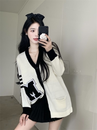 Actual shot~Versatile casual loose lazy long-sleeved letter V-neck mid-length knitted sweater jacket
