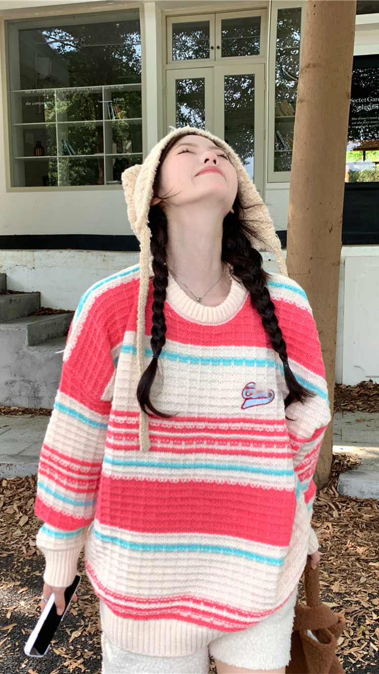 Designed striped round neck sweater women's pullover autumn and winter 2023 new coat loose lazy style knitted sweater top