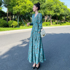 Slit sexy new date jumpsuit young mother's dress floral pure desire V-neck long sleeve waist waist Yujie internet celebrity