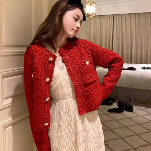 French retro style sweater cardigan women's autumn and winter high-end knitted sweater design niche loose top