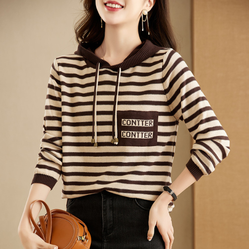 Autumn Western style striped knitted bottoming shirt for women spring and autumn  new fashion long-sleeved sweater autumn and winter inner top