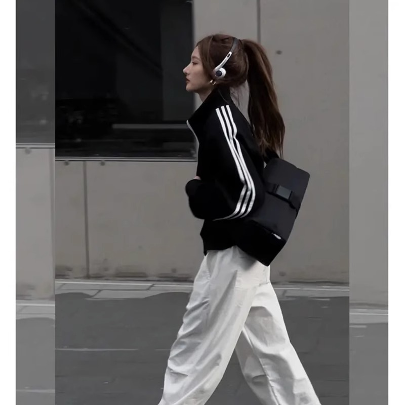 拉條+黑標華棉復牛奶絲休閒棒球服美式百搭立領上衣