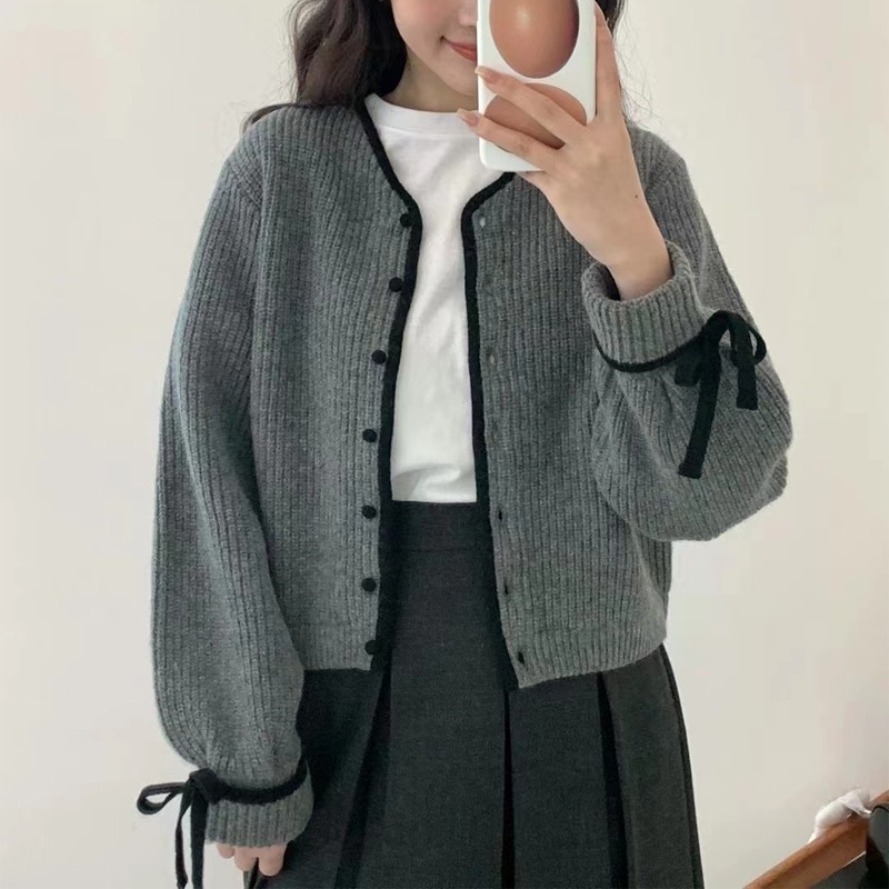 2023 new autumn Korean Dongdaemun purchasing agent sweet age-reducing bow patchwork sweater jacket sweater