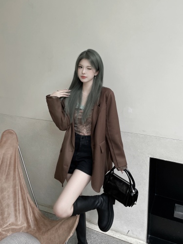 Actual shot ~ Autumn and winter new high-end and stylish street-style coffee-colored suit mid-length casual long-sleeved jacket top