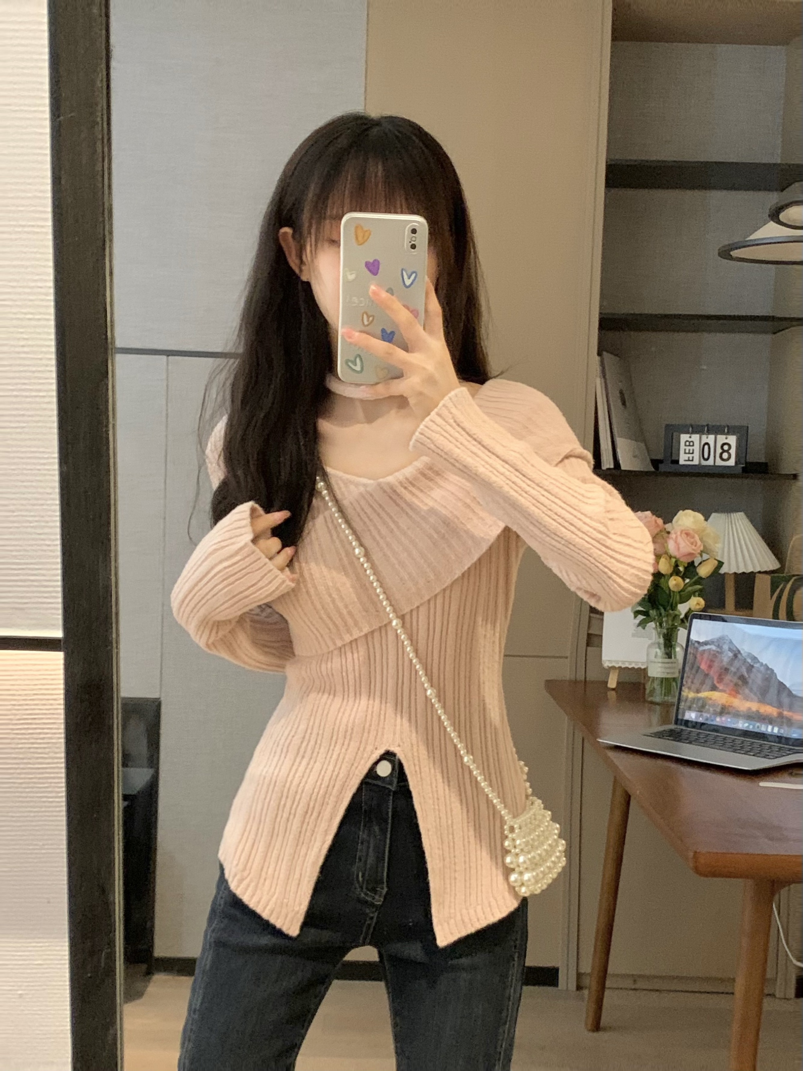 ms Tianmomo early autumn new design V-neck slimming and flesh-covering long-sleeved knitted top cross sweater for women