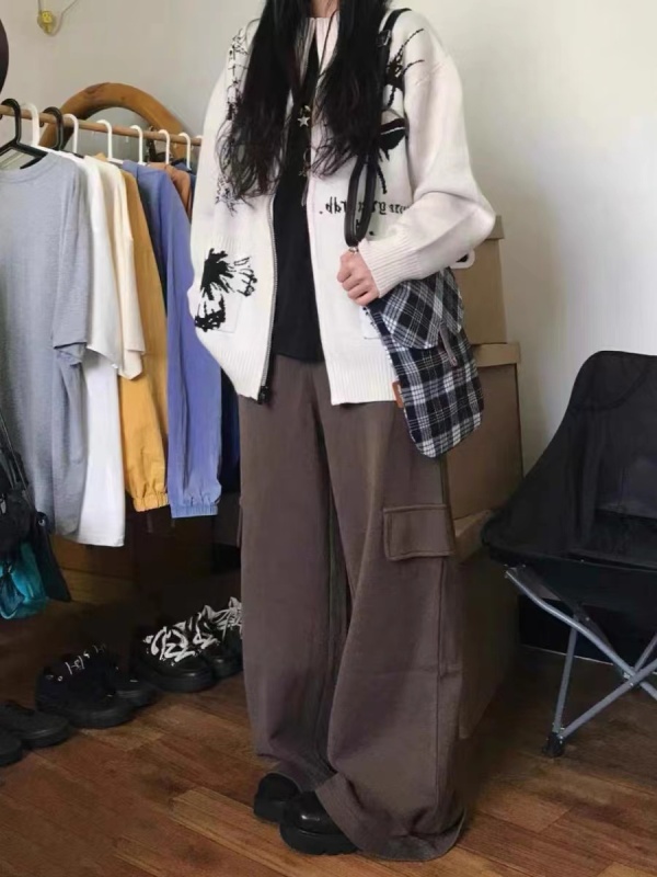 American high street knitted cardigan sweater for women winter 2023 new style loose slimming niche lazy style jacket top