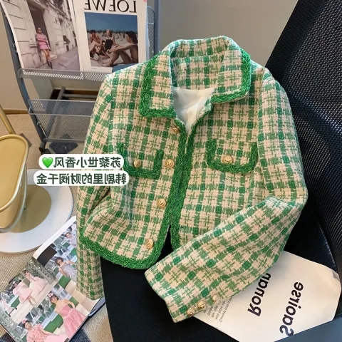 Xiaoxiangfeng contrasting color splicing short coat for women autumn 2023 new style French retro high-end street casual top