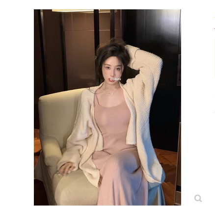 2023秋季純欲軟糯毛衣開衫外套女針織吊帶連衣裙收腰內搭氣質長裙