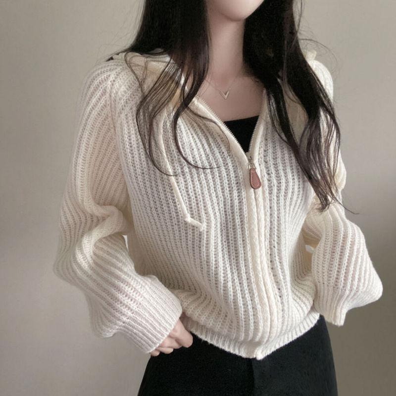已八載 連帽短款針織開衫上衣女秋冬新款慵懶風毛衣外套女