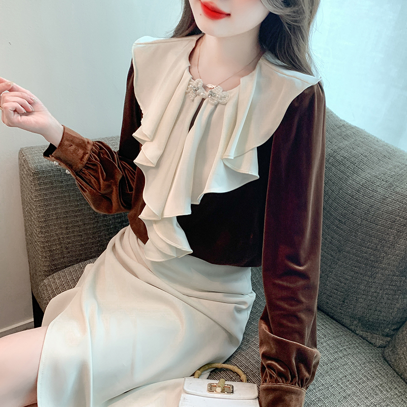 French retro ruffle velvet shirt for women 2023 autumn new style high-end fashion long-sleeved temperament top