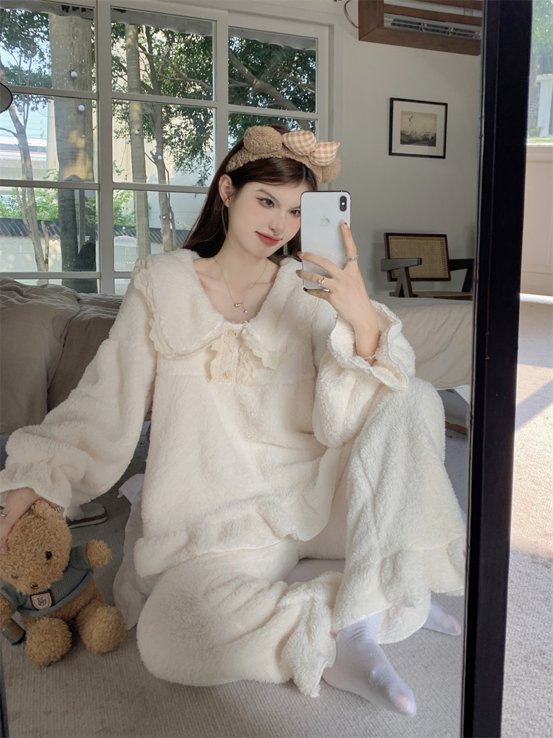 實拍珊瑚絨娃娃領荷葉邊宮廷風家居服加絨加厚保暖睡衣套裝