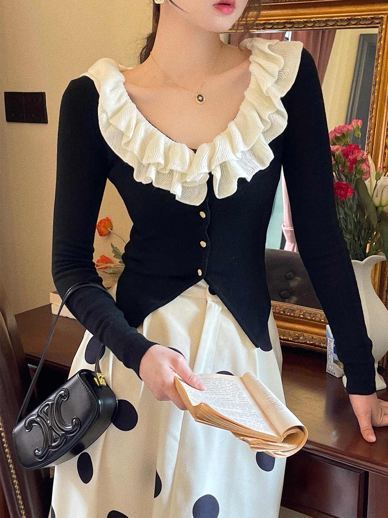 ANGELIA2023新款赫本風法式名媛氣質荷葉領修身顯瘦羊毛針織衫女