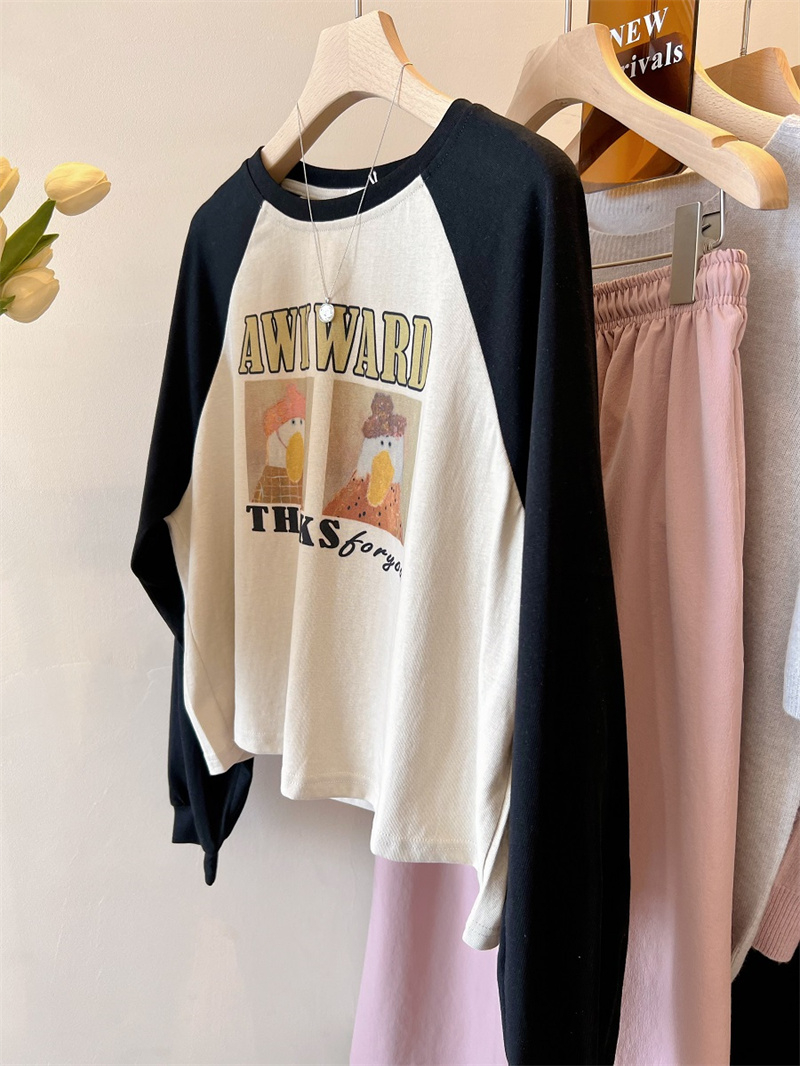Autumn Korean Dongdaemun new duck pattern loose Korean style sleeves color matching short sweatshirt for women pullover