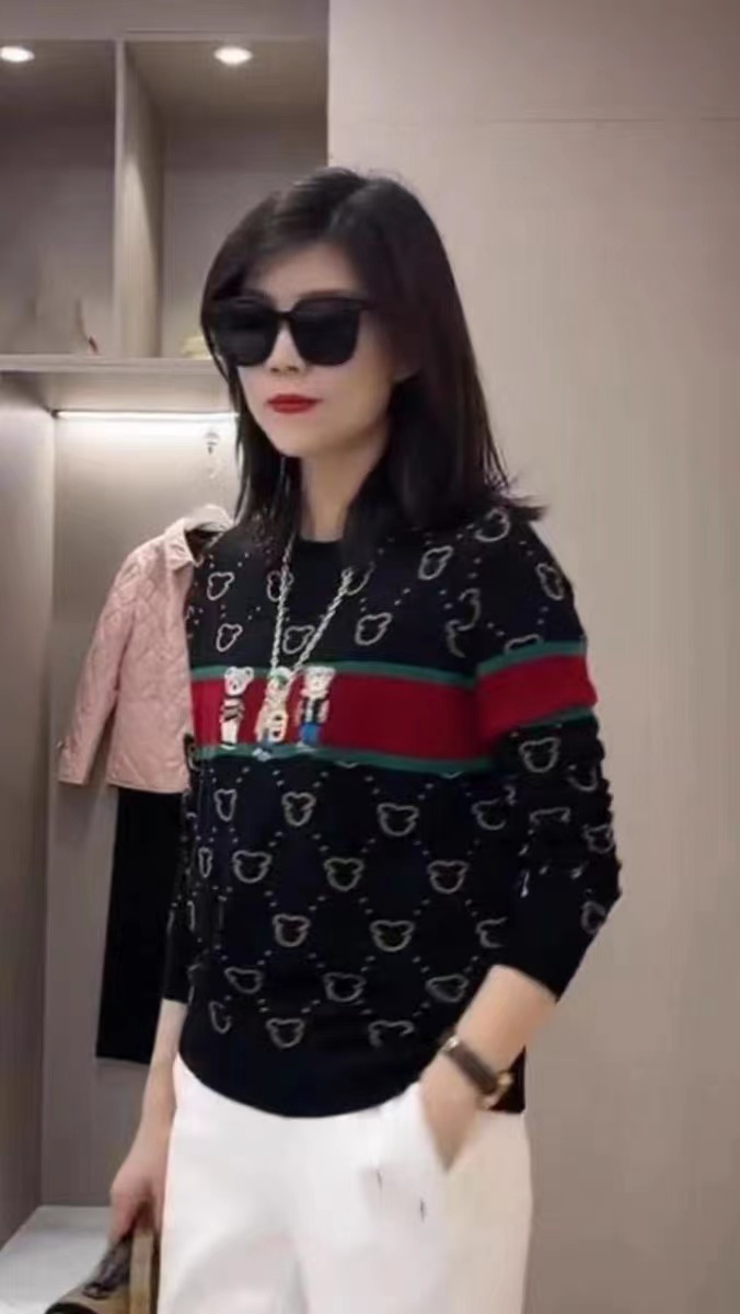 2023 spring new style European style British style long-sleeved pullover round neck cartoon printed wool sweater for women