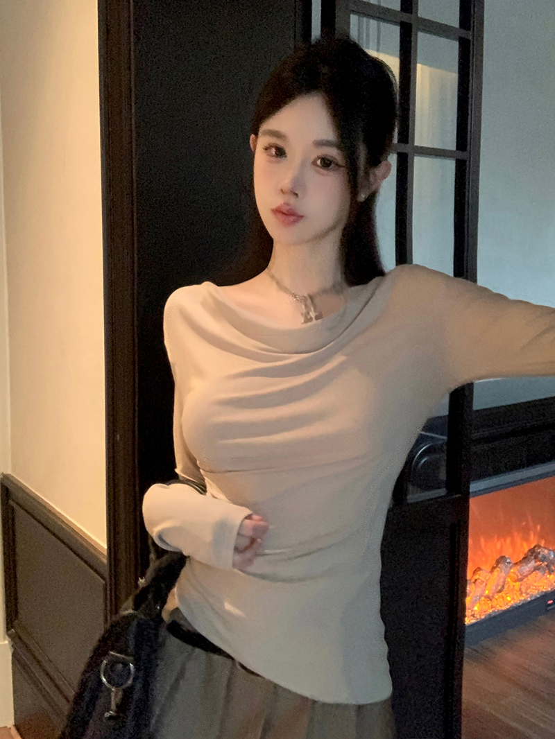 實拍  長袖T恤女設計感小眾修身不規則打底衫上衣