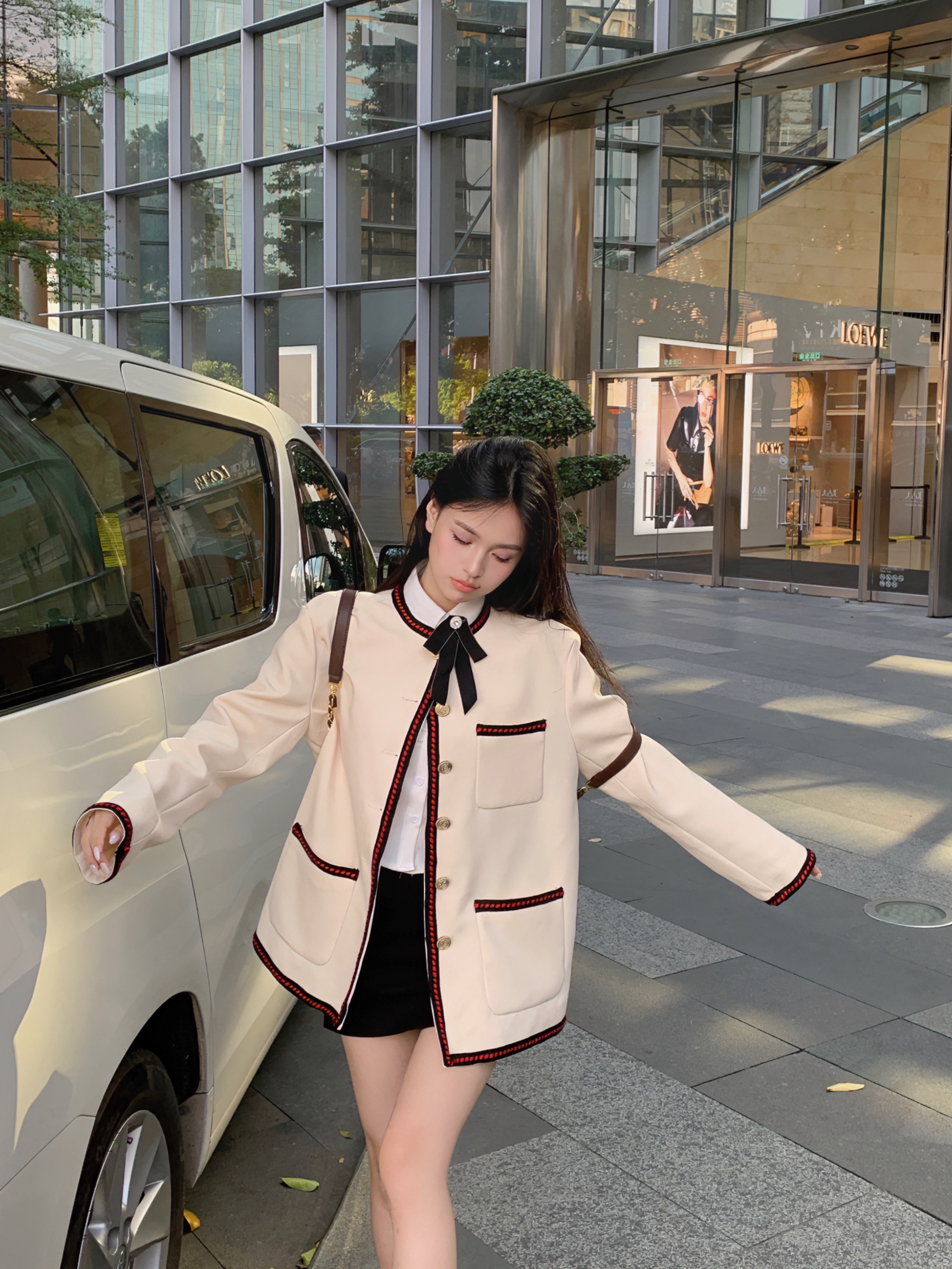 實拍 經典奶白氣質外套女上衣秋裝領結襯衫兩件套