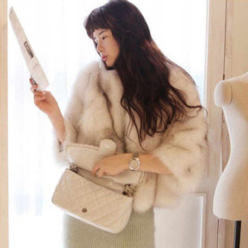 2023 Fashion Winter New Korean Style Internet Celebrity Short Imitation Fox Fur Fashion Warm Plush Fur Jacket for Women Trendy
