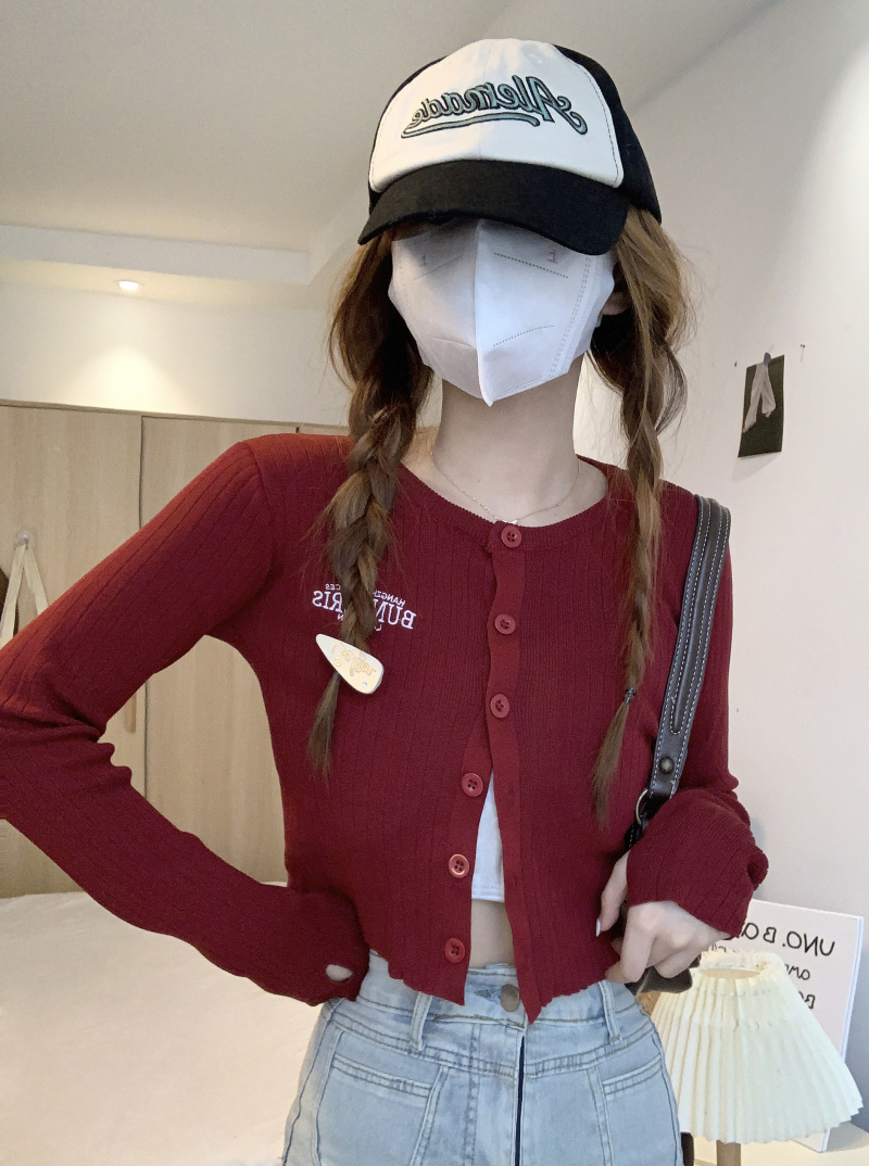 Real shot American retro letter printed knitted cardigan jacket for women in early autumn thin short top for hot girls