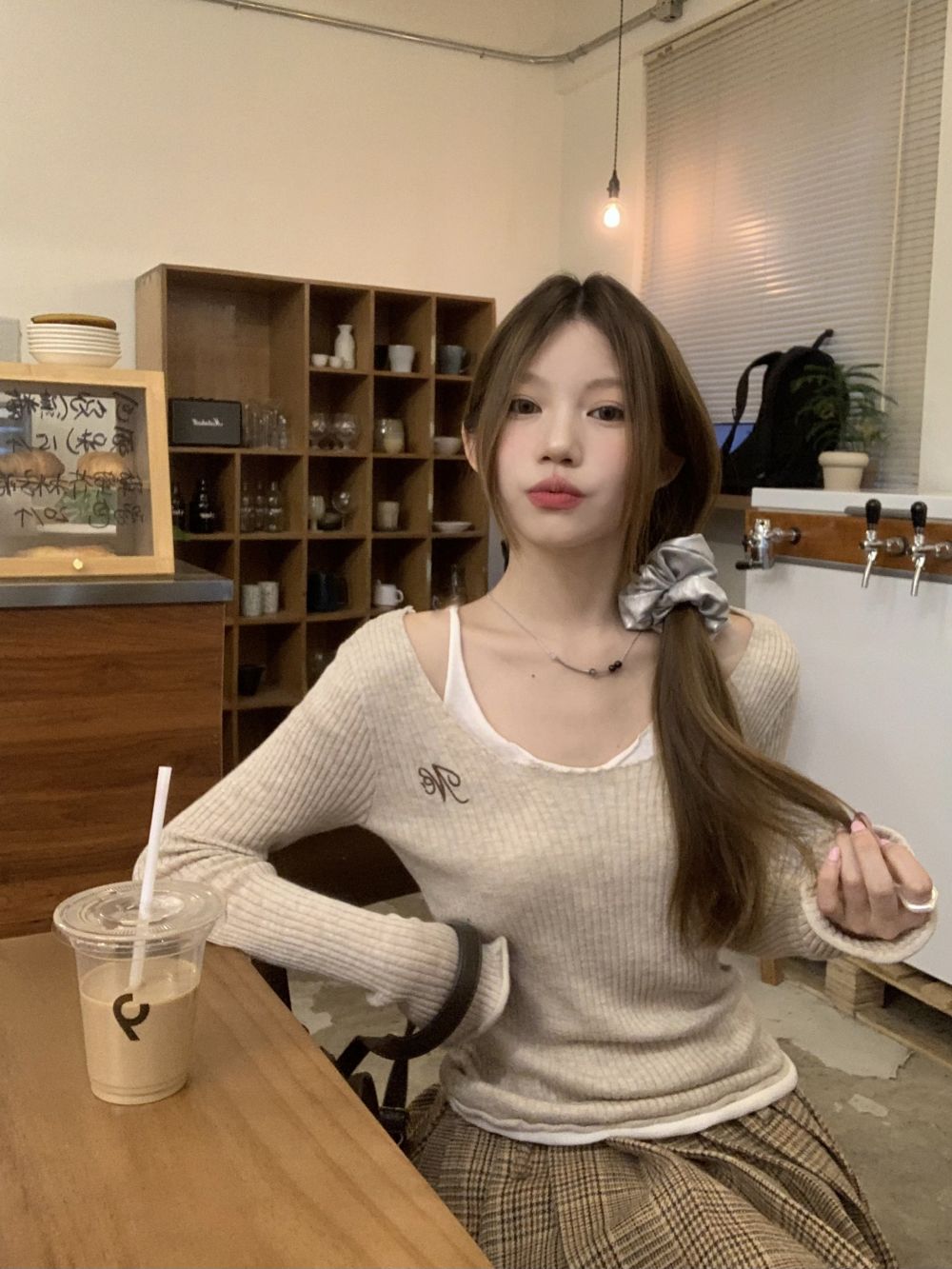 PPHOME Japanese school girl~Fake two-piece U-neck sweater for women with design sense bottoming shirt to wear halterneck long-sleeved top