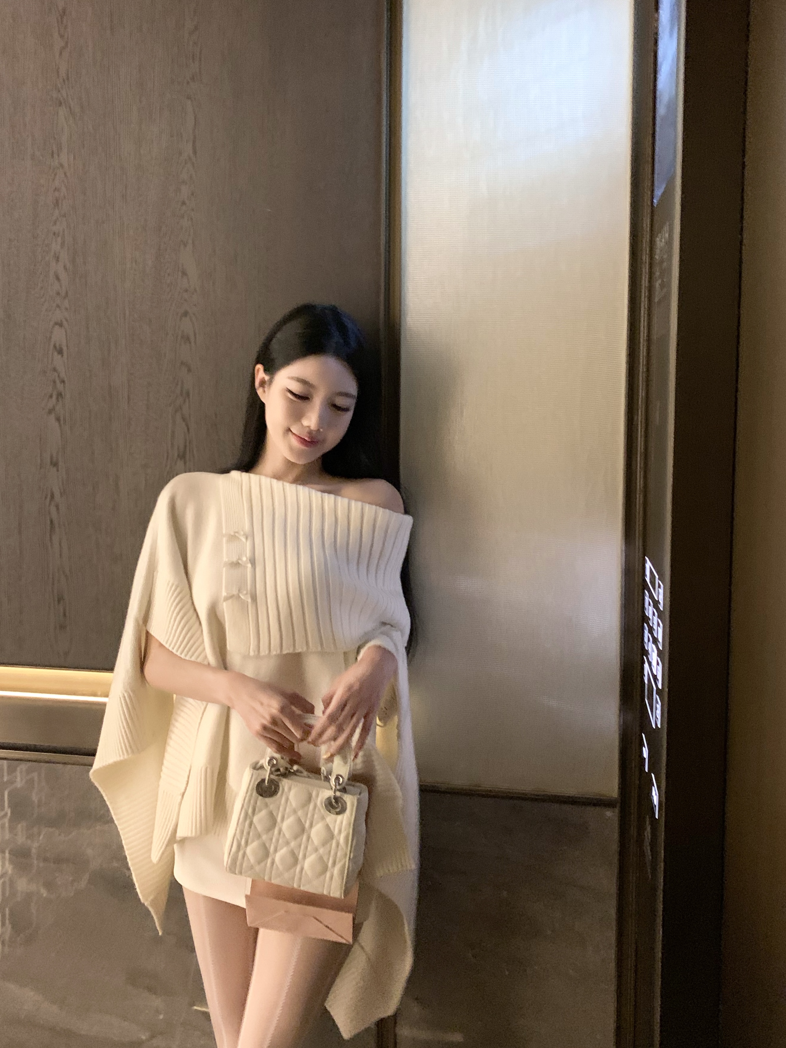 實拍 奧莉維婭羊毛針織衫慵懶寬鬆百搭斗篷毛衣