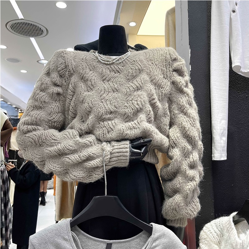 Thirteen Lines Autumn and Winter New French Versatile Round Neck Pullover Solid Color Long Sleeve Irregular Knitted Sweater Tops for Women