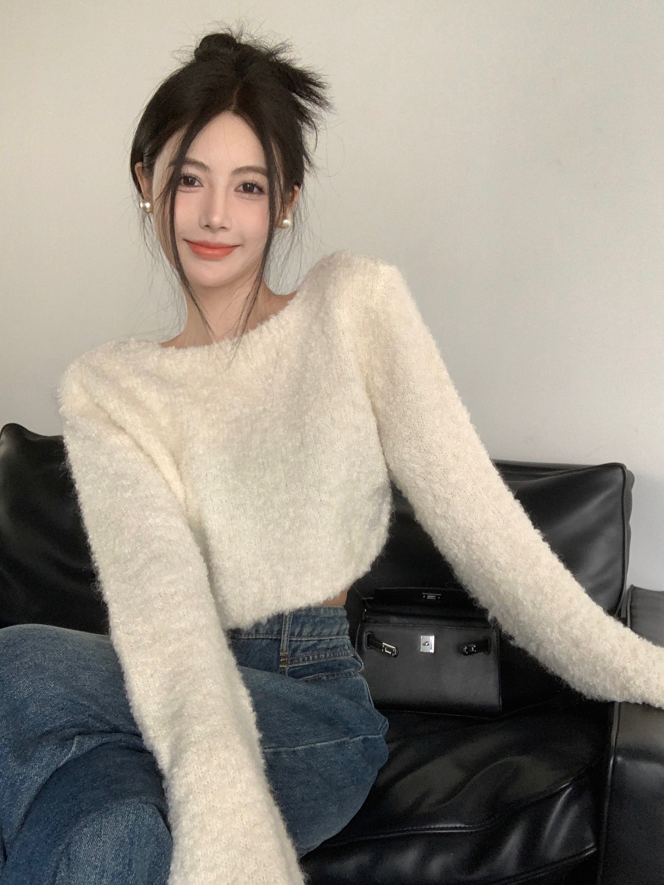 實拍 休閒短款毛衣簡約百搭羊絨喇叭袖厚實毛衣上衣