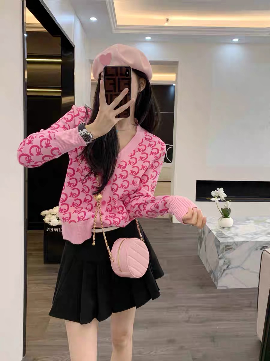 Leathercat針織開衫女2023年秋季新款小個子甜美減齡短款毛衣外套