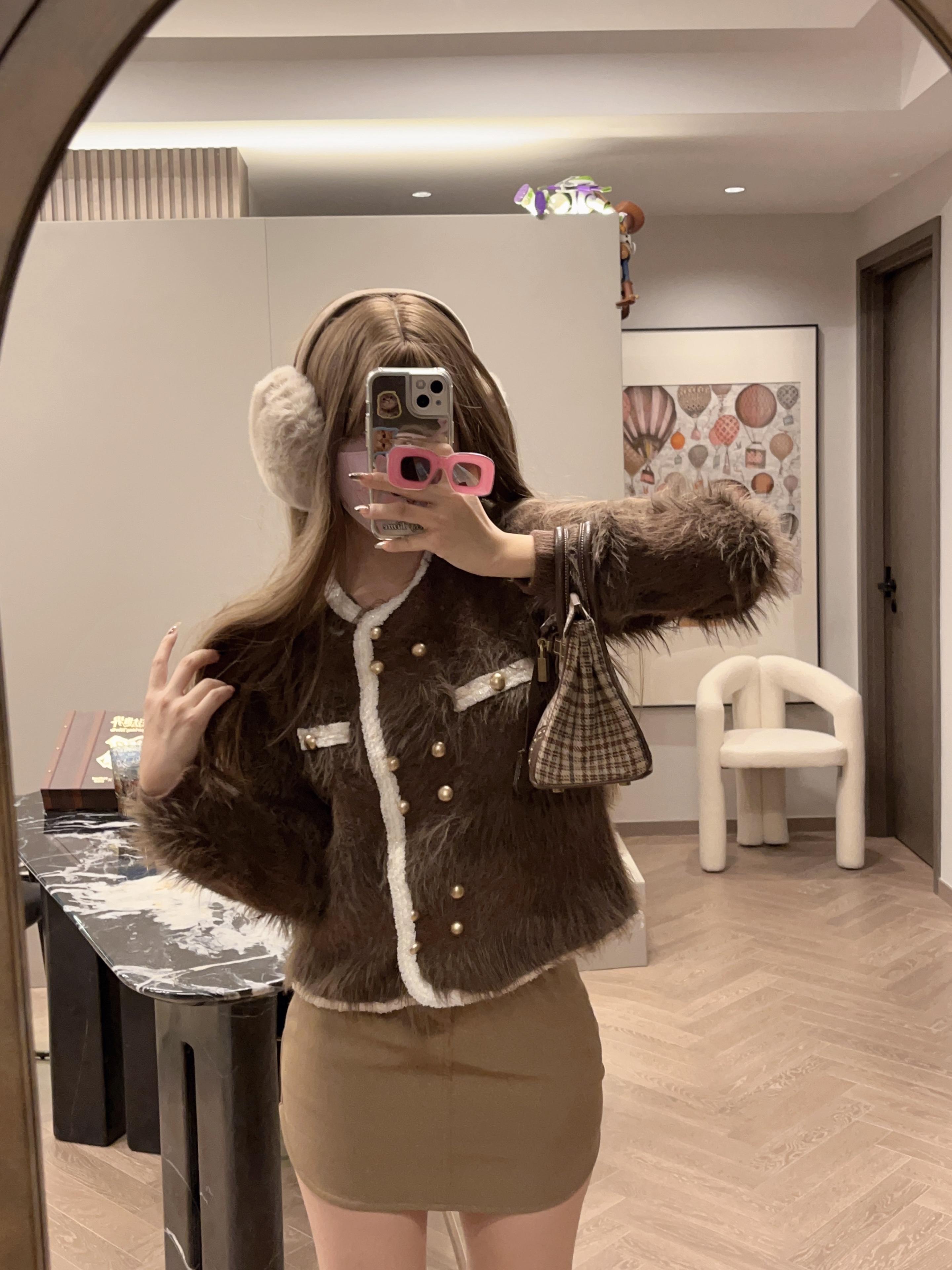 Actual shot ~ Xiaoxiang style plush double-breasted loose slimming short long-sleeved sweater jacket