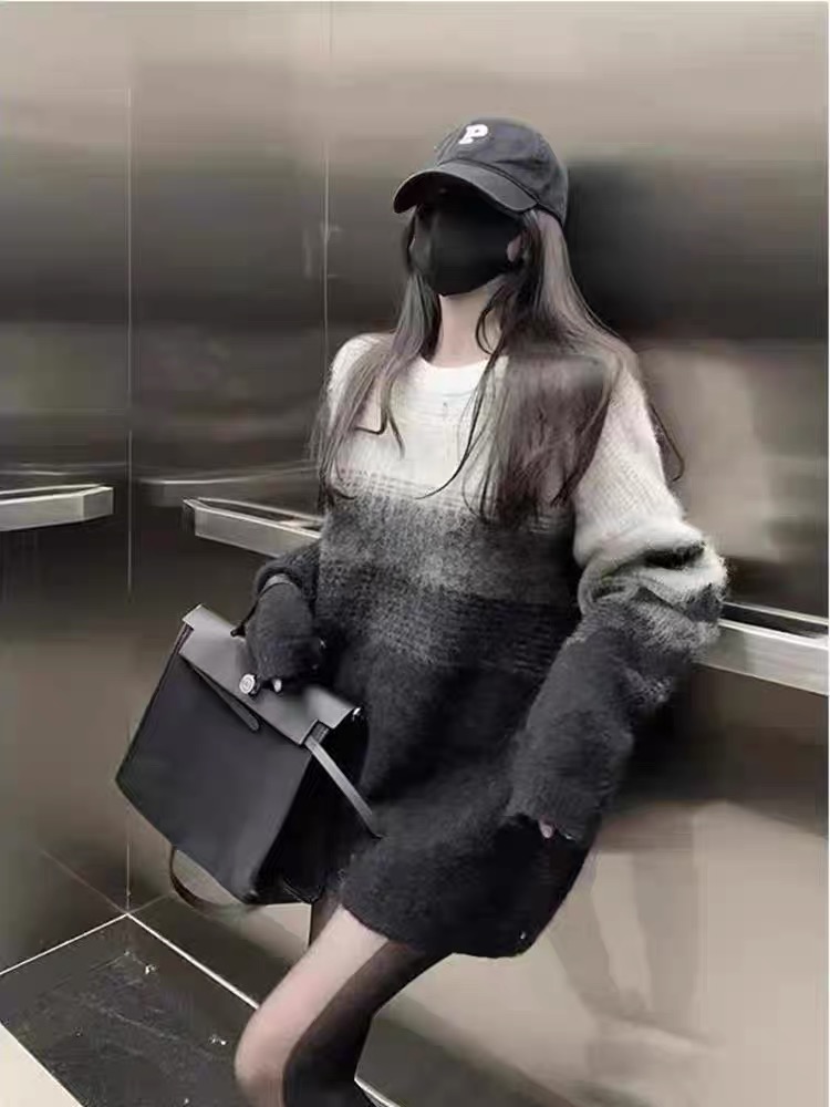 日本代購黑白漸變毛衣女2023年春秋新款慵懶原宿風中長款針織上衣